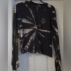 Betsy Johnson Smiley Pullover